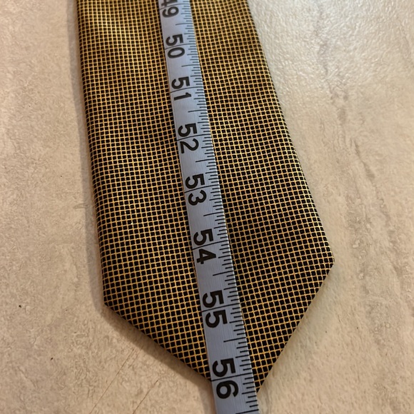 Bo n Tie Executive Black & Golden Tie - Picture 4 of 6